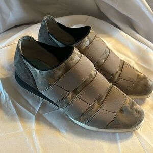Thierry Rabotin Sneakers size 38.5 sand color